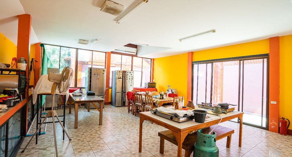 À vendre 3 chambres villa à San Kamphaeng, Chiang Mai