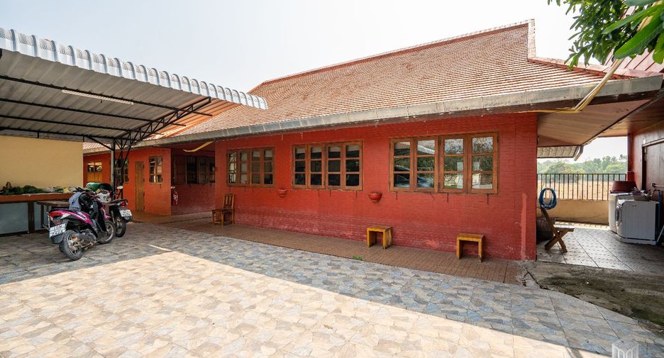 À vendre 3 chambres villa à San Kamphaeng, Chiang Mai