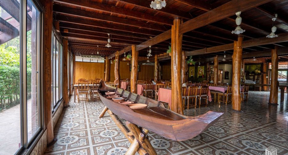 À vendre 3 chambres villa à San Kamphaeng, Chiang Mai