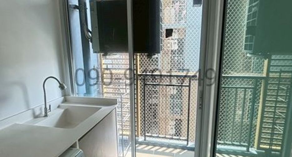 For rent 2 bedrooms condo in Chatuchak, Bangkok