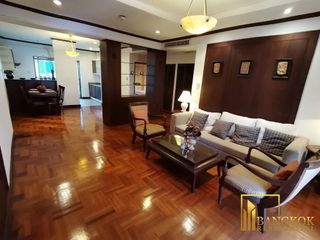 For rent 2 bedrooms apartment in Pathum Wan, Bangkok