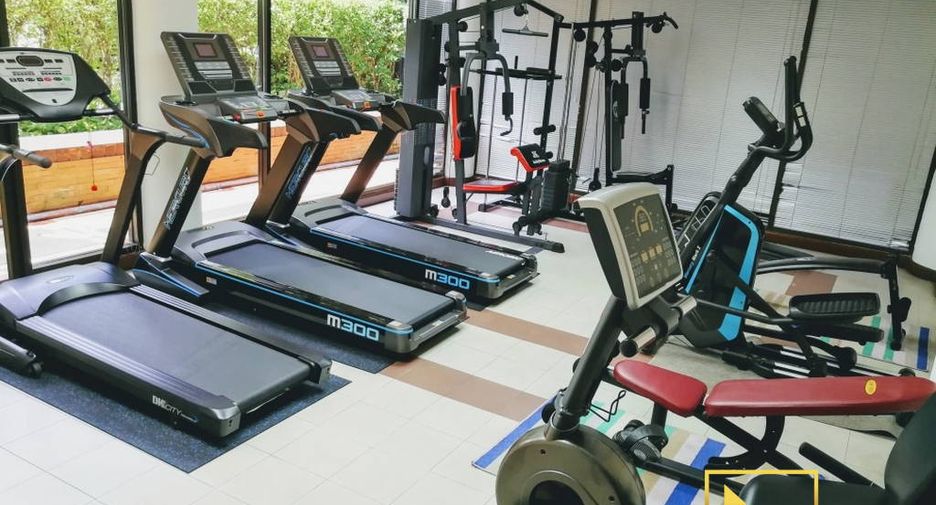 For rent 2 bedrooms apartment in Pathum Wan, Bangkok