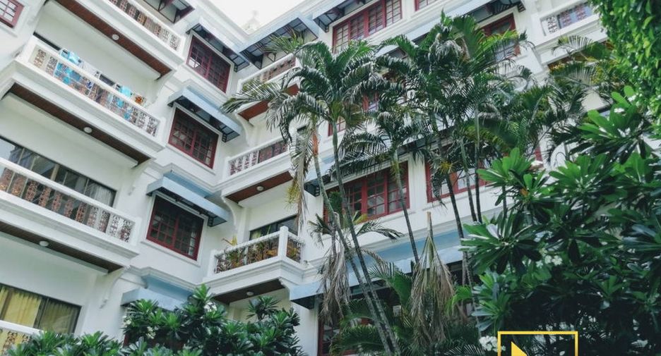 For rent 2 bedrooms apartment in Pathum Wan, Bangkok