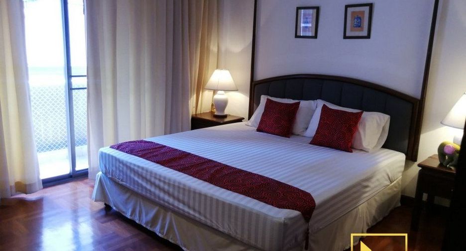For rent 2 bedrooms apartment in Pathum Wan, Bangkok