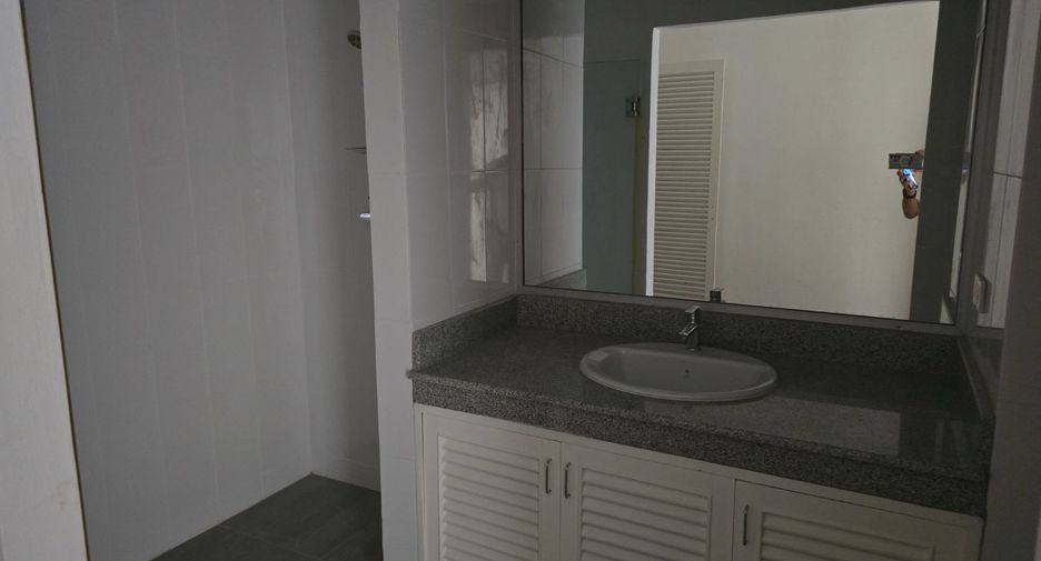 For rent 1 bed apartment in Phaya Thai, Bangkok