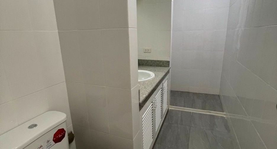 For rent 1 bed apartment in Phaya Thai, Bangkok