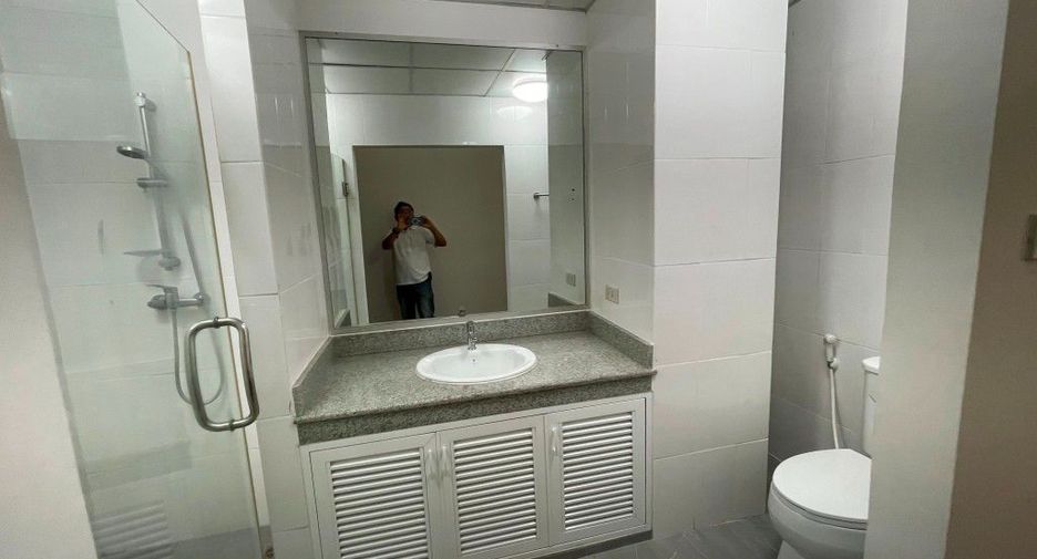 For rent 1 bed apartment in Phaya Thai, Bangkok