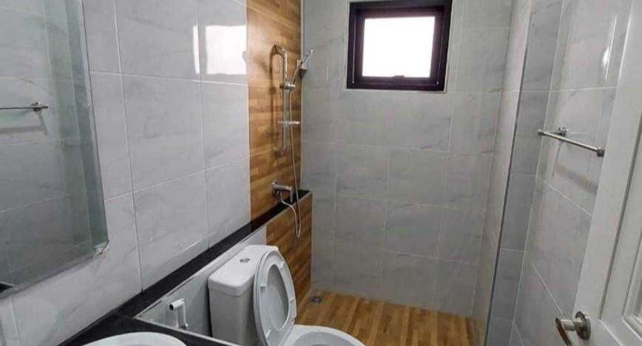 For sale 3 bedrooms townhouse in Mueang Nakhon Sawan, Nakhon Sawan
