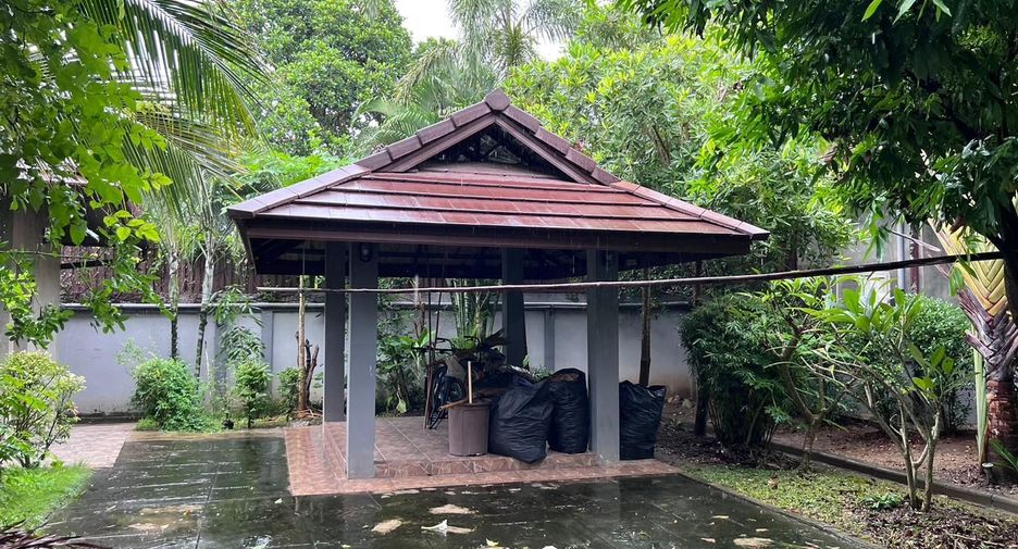 出售 12 卧室 独立屋 在 Doi Saket, Chiang Mai