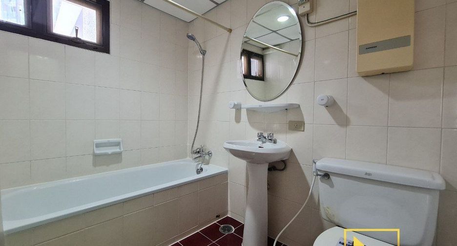 Apartment zur Miete mit 2 Zimmer in Watthana, Bangkok