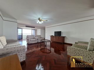 Apartment zur Miete mit 2 Zimmer in Watthana, Bangkok