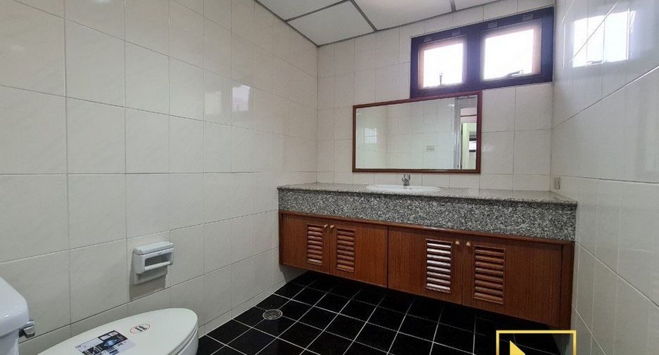 Apartment zur Miete mit 2 Zimmer in Watthana, Bangkok