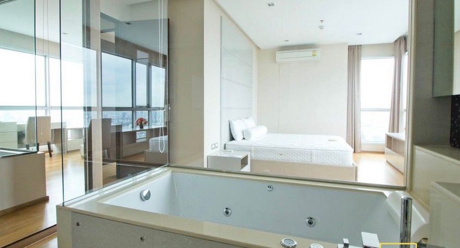 Condo en alquiler de 2 habitaciones en Watthana, Bangkok