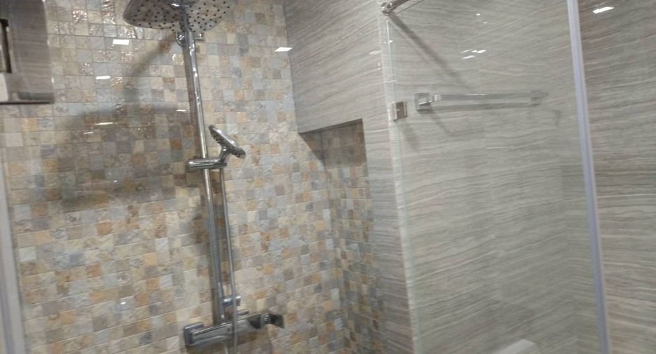 For rent and for sale 1 bed condo in Bang Lamung, Chonburi
