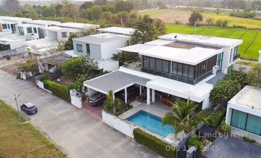 Haus zum Kauf mit Studio in San Kamphaeng, Chiang Mai