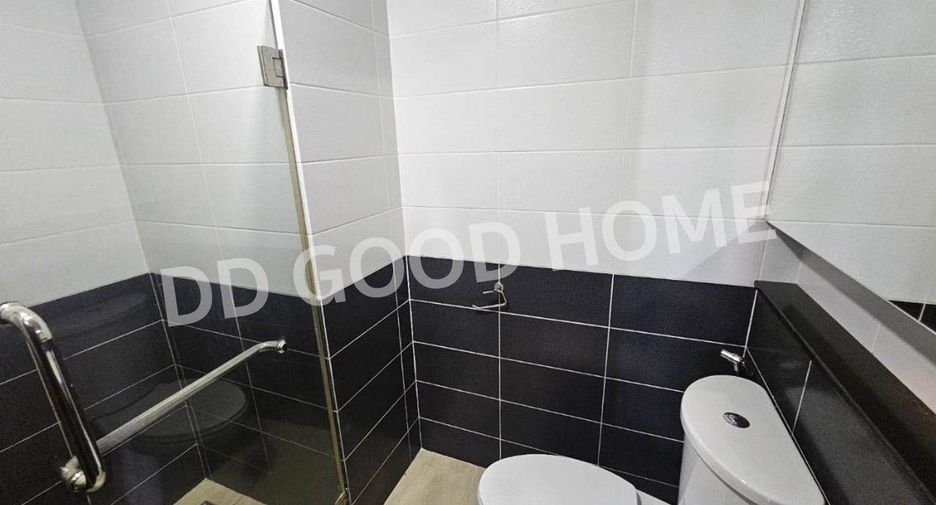 Wohnung zum Kauf mit 1 Zimmer in Phutthamonthon, Nakhon Pathom