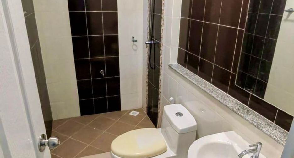 À vendre 3 chambres maison à Mueang Chon Buri, Chonburi