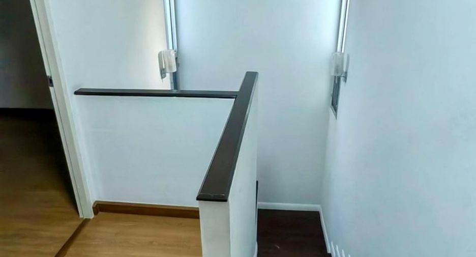 À vendre 3 chambres maison à Mueang Chon Buri, Chonburi
