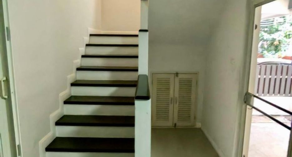 À vendre 3 chambres maison à Mueang Chon Buri, Chonburi