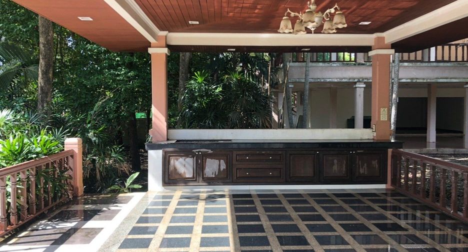 For sale 4 bedrooms office in Ban Khai, Rayong