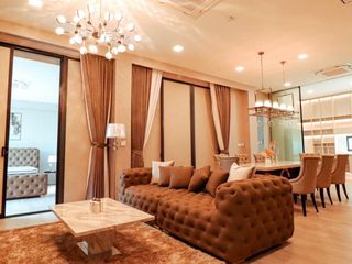 出租 和 出售 5 卧室 独立屋 在 Saphan Sung, 曼谷