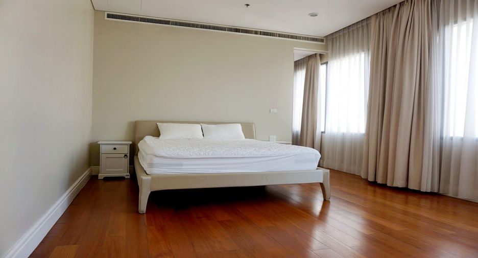 For rent 6 ベッドルーム condo in Khlong Toei, Bangkok