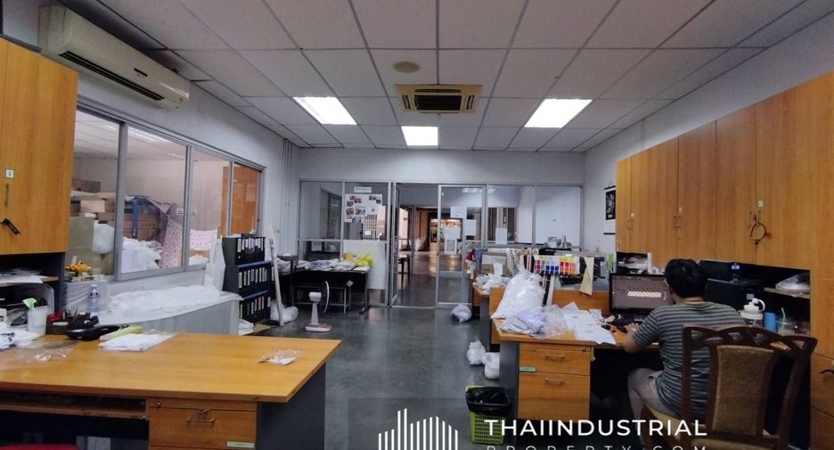 For rent and for sale warehouse in Mueang Samut Prakan, Samut Prakan