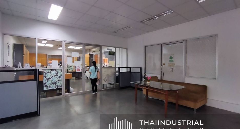 For rent and for sale warehouse in Mueang Samut Prakan, Samut Prakan
