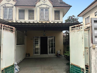 For sale 2 bedrooms townhouse in Si Racha, Chonburi