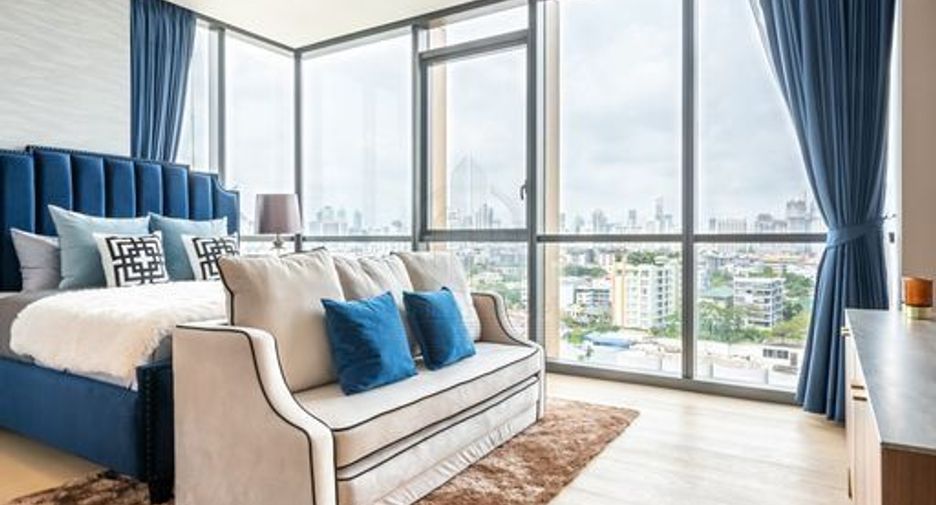 À vendre 2 chambres condo à Watthana, Bangkok