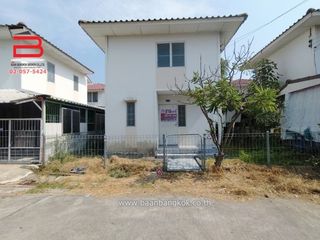 出售 2 卧室 独立屋 在 Lat Lum Kaeo, Pathum Thani