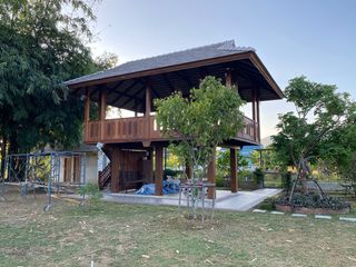 Terreno en venta en San Kamphaeng, Chiang Mai