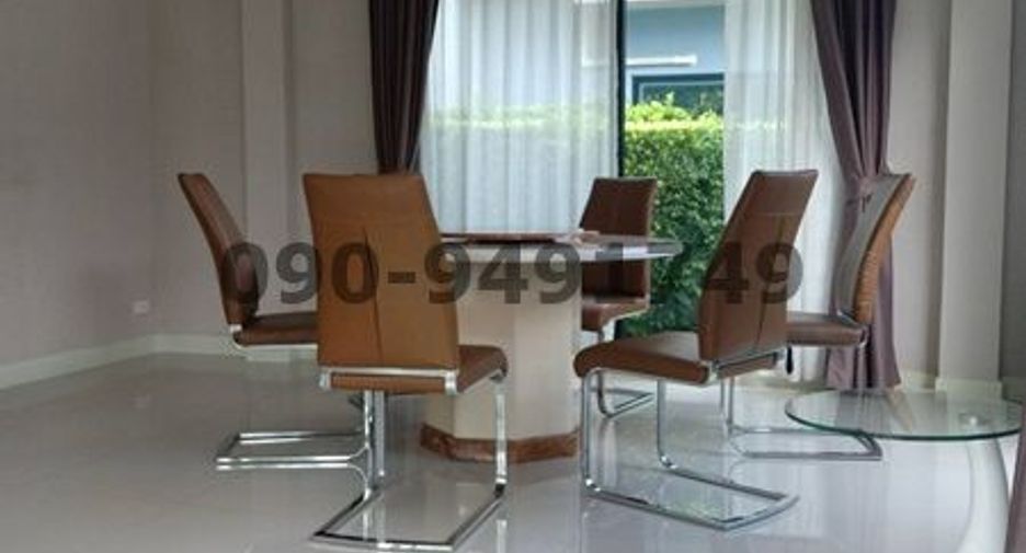 For rent 4 bedrooms house in Bang Khen, Bangkok