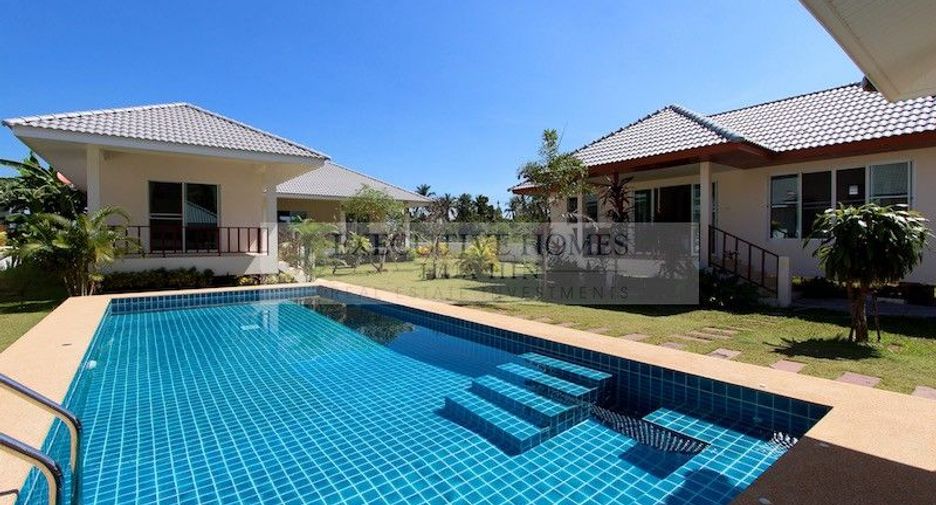 For sale 3 bed apartment in Sam Roi Yot, Prachuap Khiri Khan