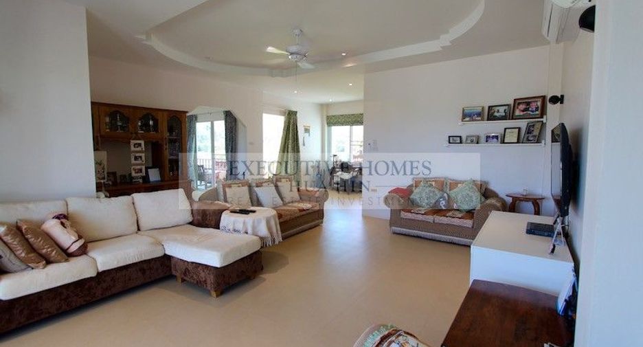 For sale 3 bed apartment in Sam Roi Yot, Prachuap Khiri Khan
