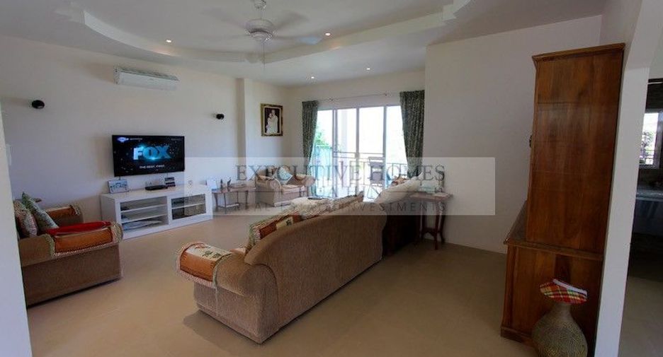 For sale 3 bed apartment in Sam Roi Yot, Prachuap Khiri Khan