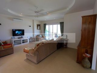 For sale 3 bed apartment in Sam Roi Yot, Prachuap Khiri Khan
