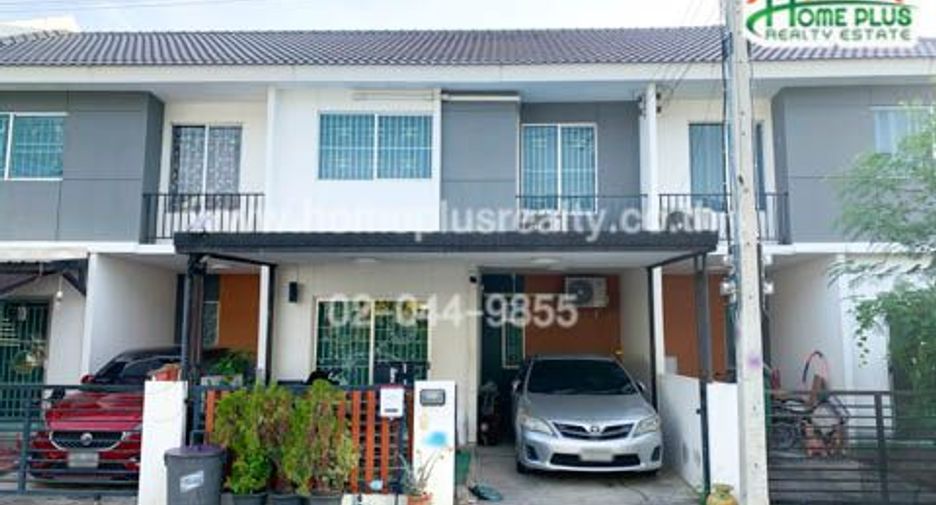 Reihenhaus zum Kauf mit 3 Zimmer in Mueang Pathum Thani, Pathum Thani