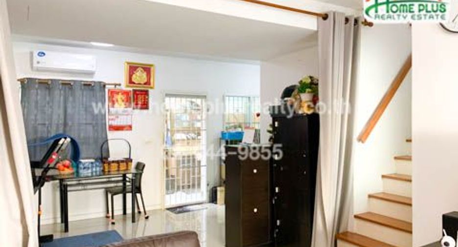 Reihenhaus zum Kauf mit 3 Zimmer in Mueang Pathum Thani, Pathum Thani