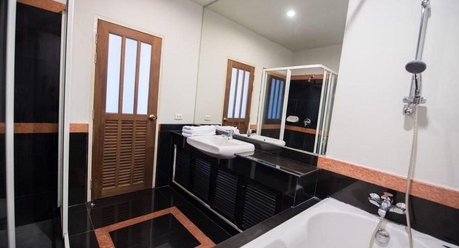 Apartamento en alquiler de 4 habitaciones en Sathon, Bangkok