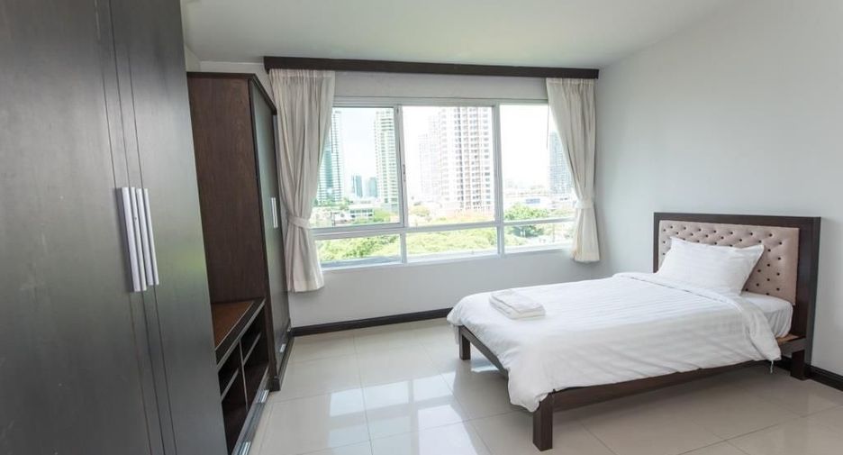 Apartamento en alquiler de 4 habitaciones en Sathon, Bangkok