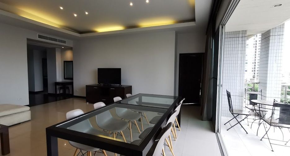 Apartamento en alquiler de 4 habitaciones en Sathon, Bangkok