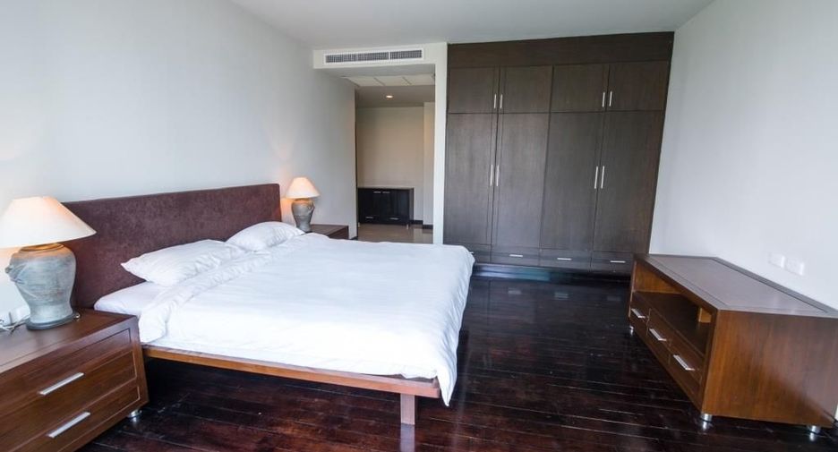 Apartamento en alquiler de 4 habitaciones en Sathon, Bangkok