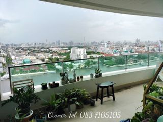 For sale 3 Beds condo in Dusit, Bangkok
