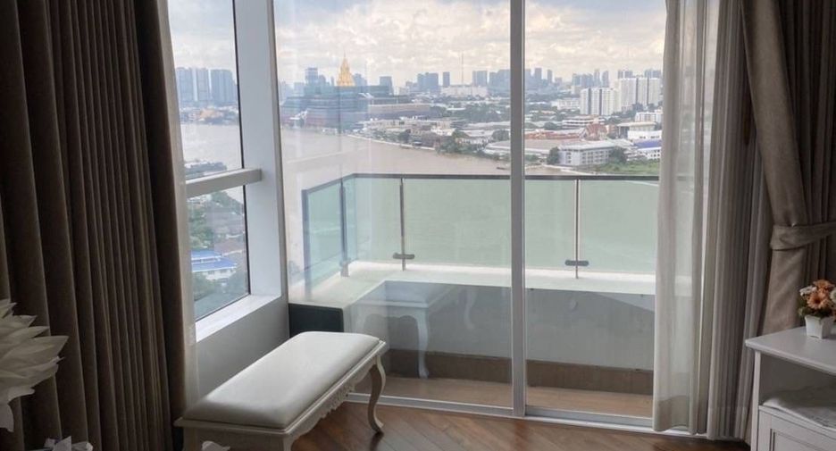 For sale 3 bed condo in Dusit, Bangkok