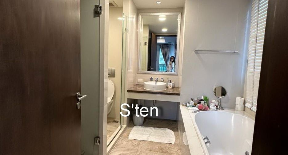 Wohnung zur Miete und zum Kauf mit 4 Zimmer in Watthana, Bangkok