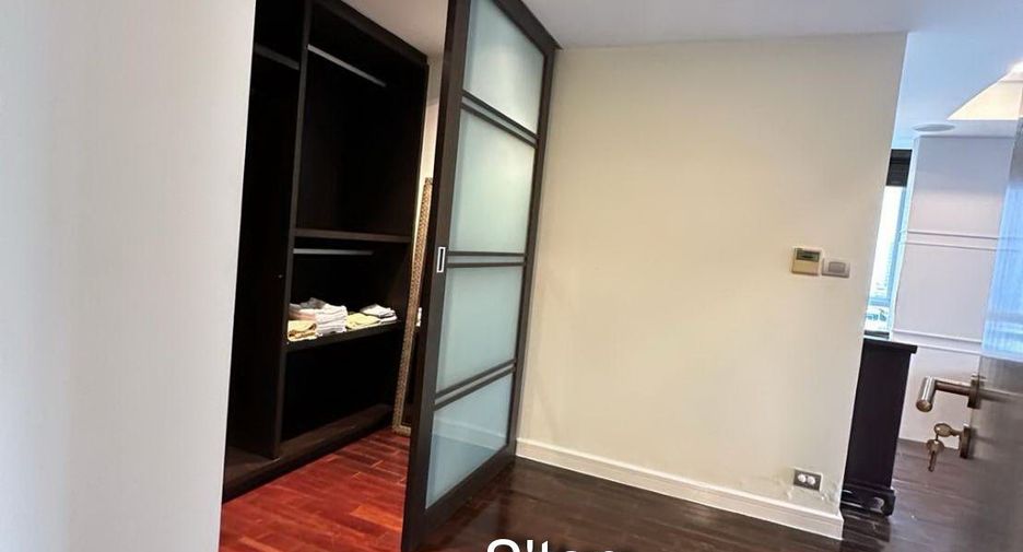 Wohnung zur Miete und zum Kauf mit 4 Zimmer in Watthana, Bangkok