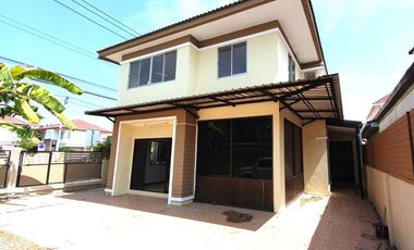 出售 4 卧室 独立屋 在 Khlong Sam Wa, 曼谷