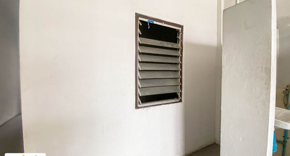 出售 5 卧室 商业空间 在 Huai Khwang, 曼谷