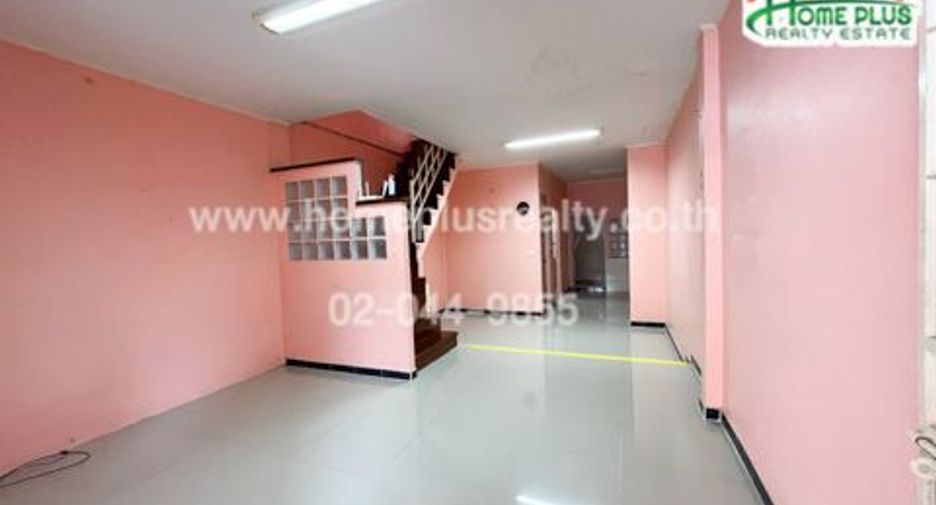 For sale 2 bedrooms townhouse in Khlong Sam Wa, Bangkok